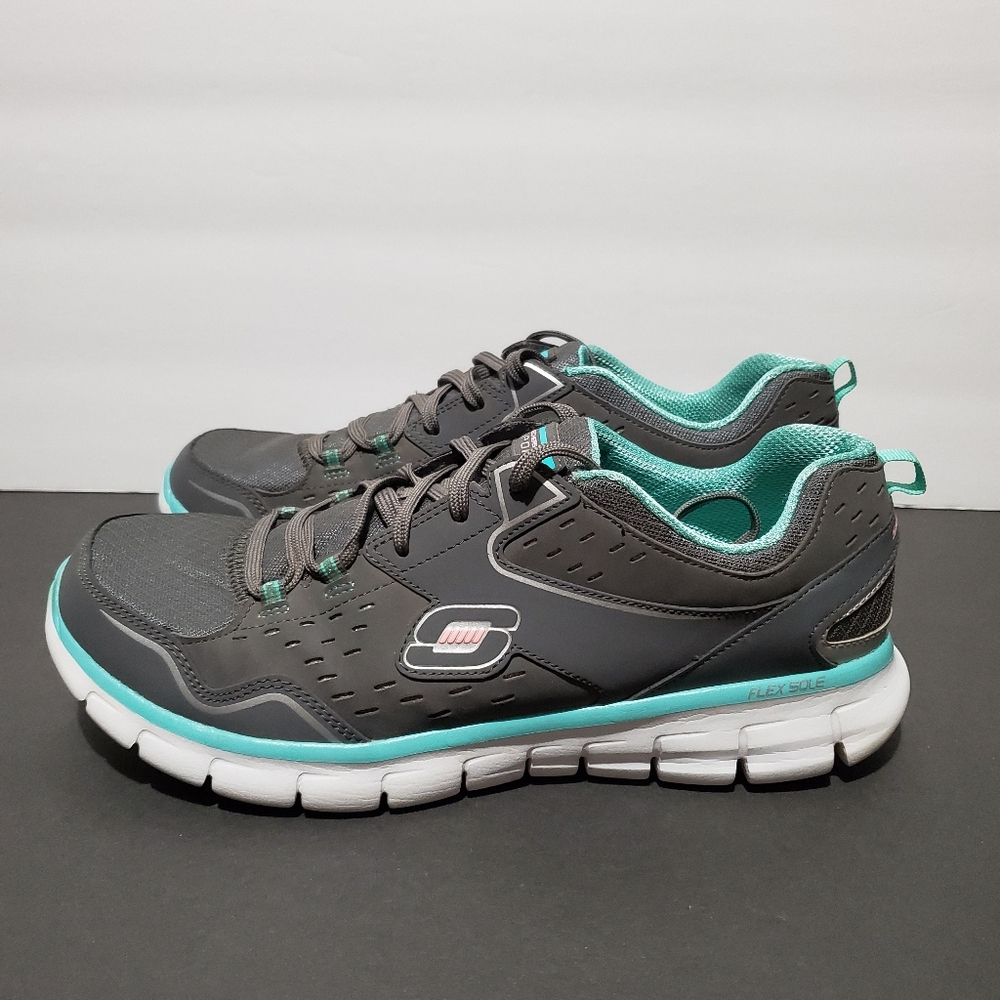 Skechers Synergy Memory Foam size 11